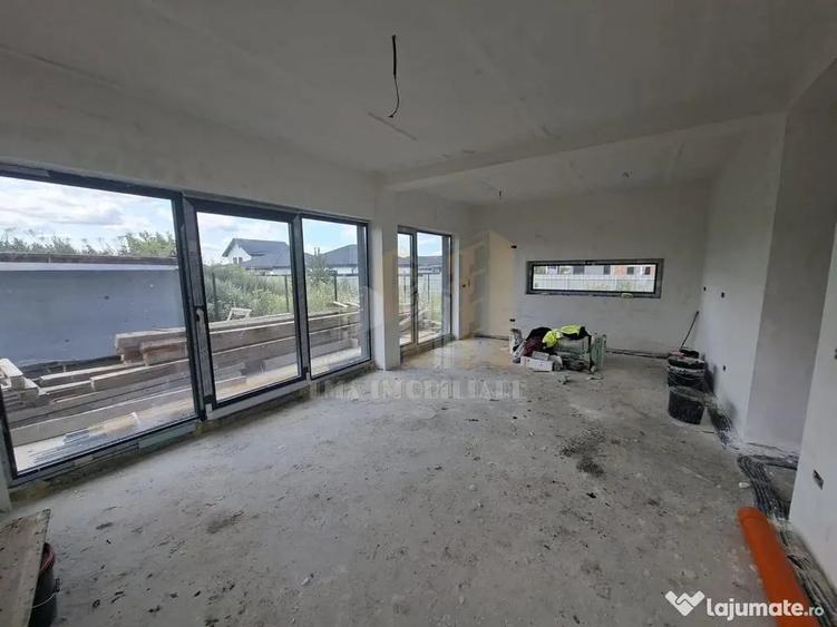 Casă cu 4 camere cu Teren 417 Mp în Tărlungeni