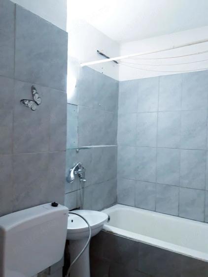 Garsonieră decomandată în Craiovei