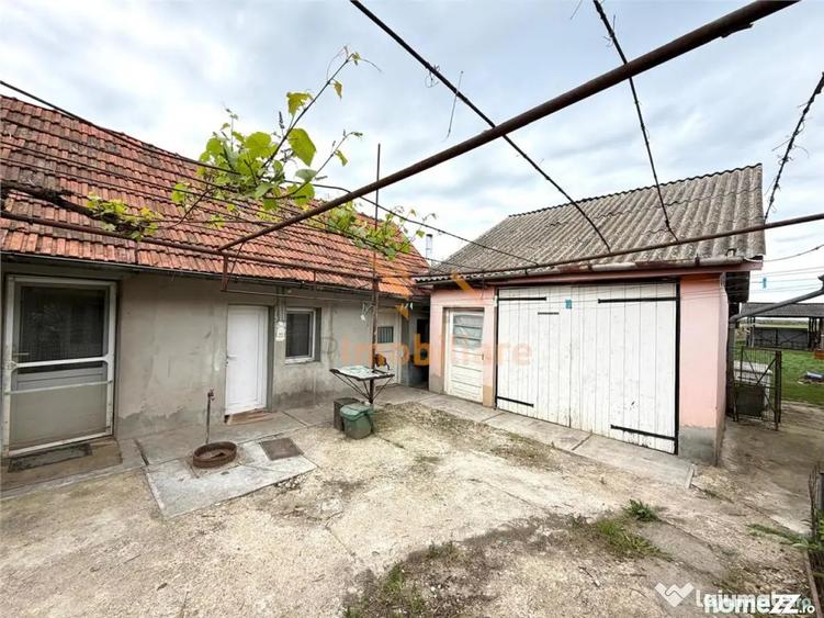 Casă cu 3 camere cu Teren 1081 Mp în Cadea
