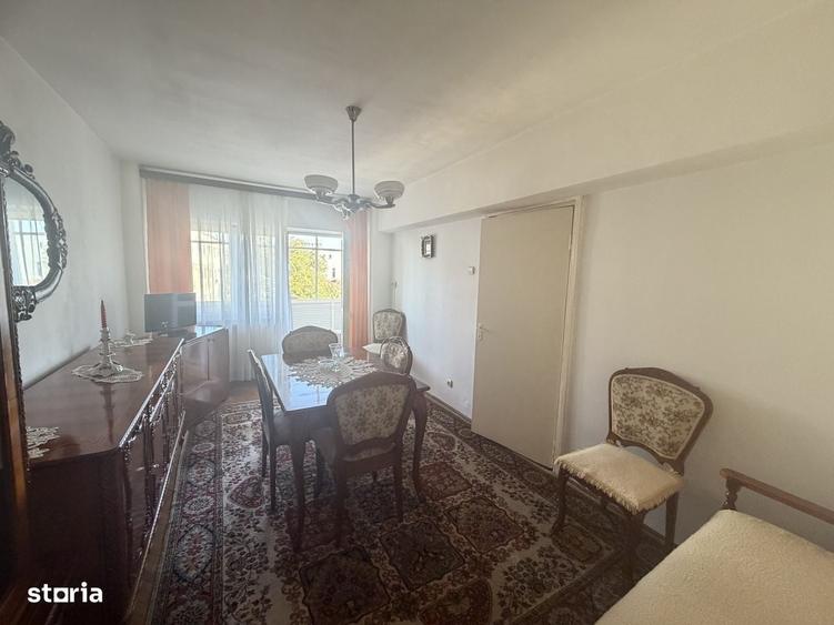 Apartament cu 2 camere decomandat în Calea Dumbrăvii