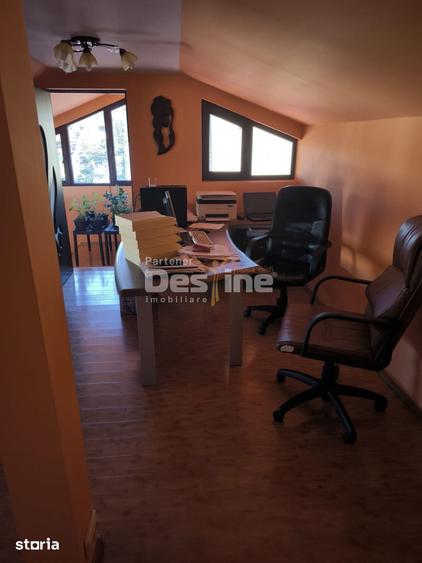 Casa P+E+M + corp secundar , 240 mp teren , 2 garaje , Metrou Bazilesc - 15