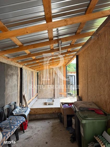 Casă cu 2 camere cu Teren 1033 Mp în Sânmartin