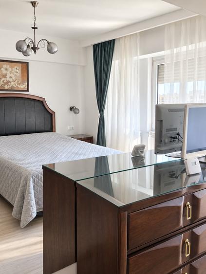 Apartament cu 2 camere decomandat, mobilat în Unirii