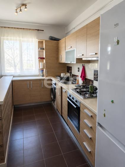 Apartament 3 camere | Parcare | Zona Stejarului - 2