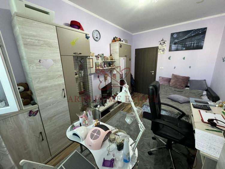 Apartament complet mobilat cu 3 camere în Giroc - 11