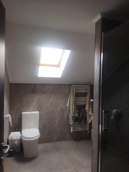 Casă individuală cu 5 camere cu Canalizare în Galata