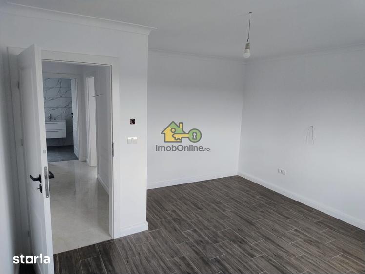 Casă cu 4 camere cu Teren 300 Mp în Șag