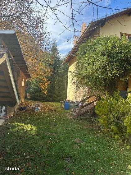 Casă cu 4 camere decomandat cu Teren 1500 Mp în Poiana