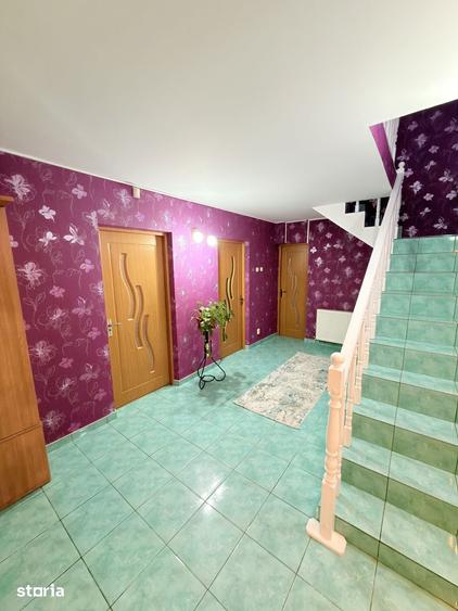 Casă cu 3 camere cu Teren 612 Mp în Central