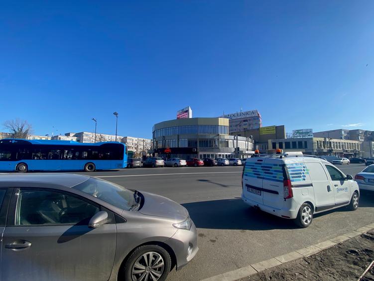 Spațiu comercial, de 2,322 mp, în Tomis III