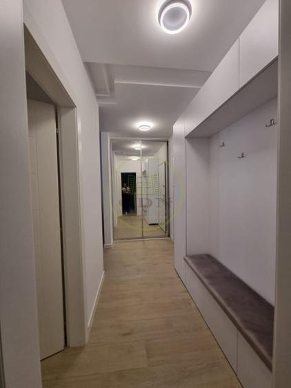 Apartament cu 2 camere decomandat în Mamaia