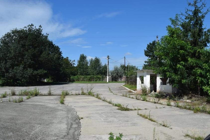 Spațiu industrial, de 50,500 mp, în Central