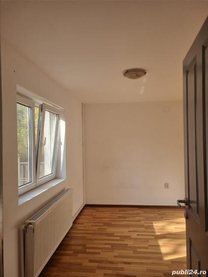 Casă cu 3 camere cu Teren 40 Mp în Central