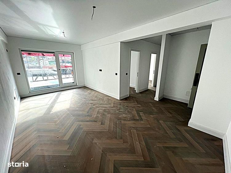 Apartament cu 3 camere decomandat în Tătărași