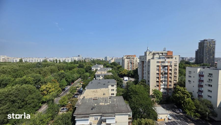 Apartament cu 2 camere decomandat în Văcăresti