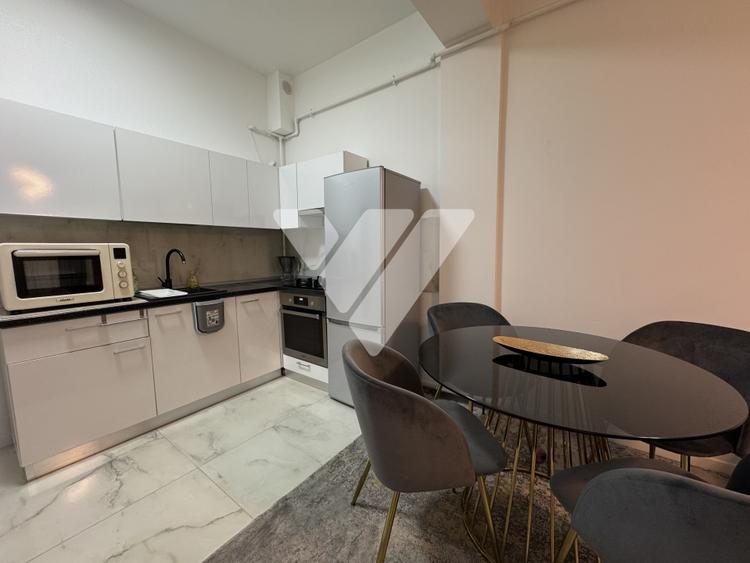 Apartament cu 2 camere semidecomandat, mobilat în Șelimbăr — fotografia 2