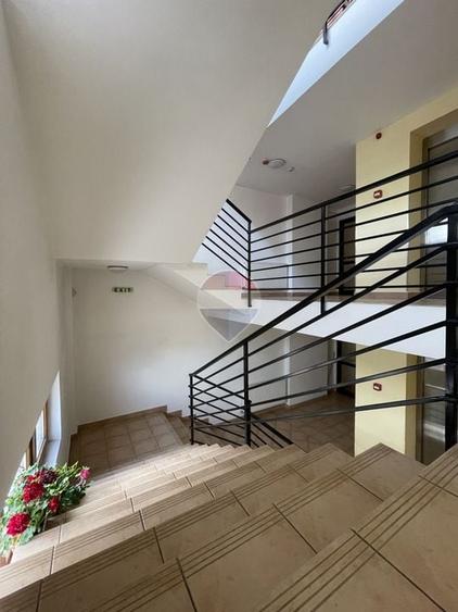 Apartament cu 2 camere semidecomandat, mobilat în Calea Plevnei