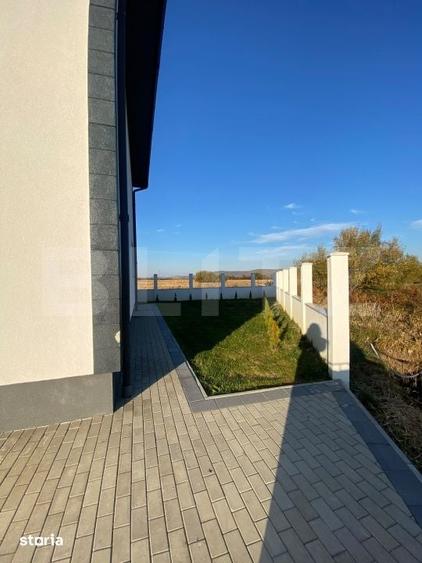 Casă cu 4 camere cu Teren 250 Mp în Dumitra