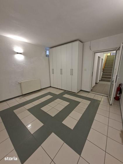 Casă cu Teren 200 Mp în Iancului
