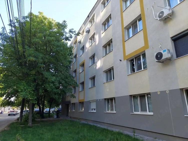 Apartament cu 2 camere decomandat în Narcisa