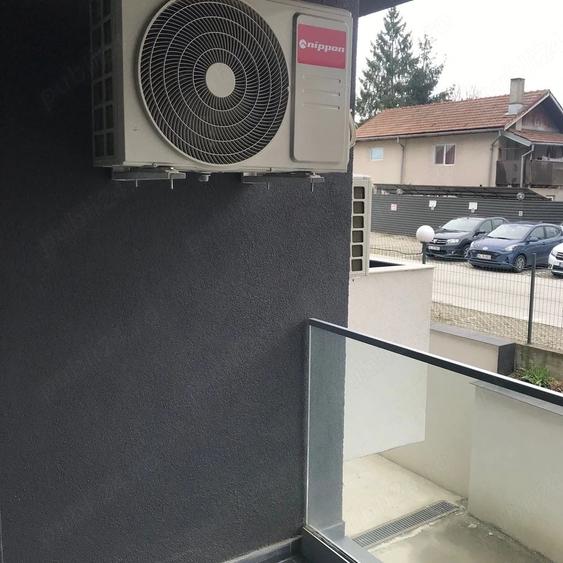 Apartament cu 2 camere decomandat în Traian