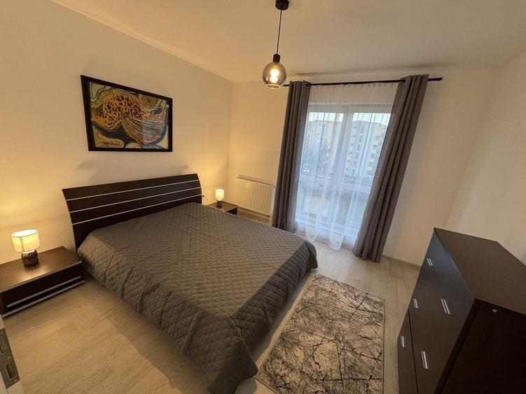Apartament cu 2 camere decomandat în Central