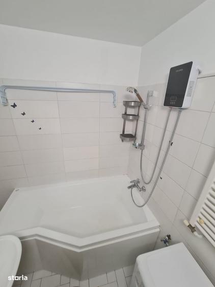 Apartament cu 2 camere în Eroii Revoluției