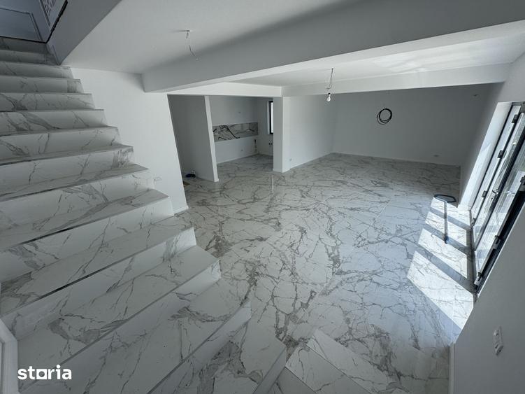Casă cu 4 camere cu Teren 233 Mp în Ghencea