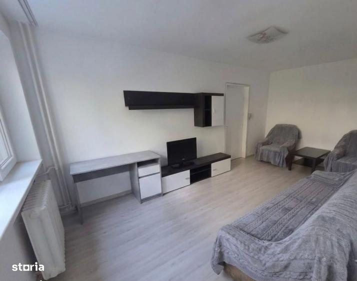 Apartament cu 2 camere decomandat în Drumul Taberei
