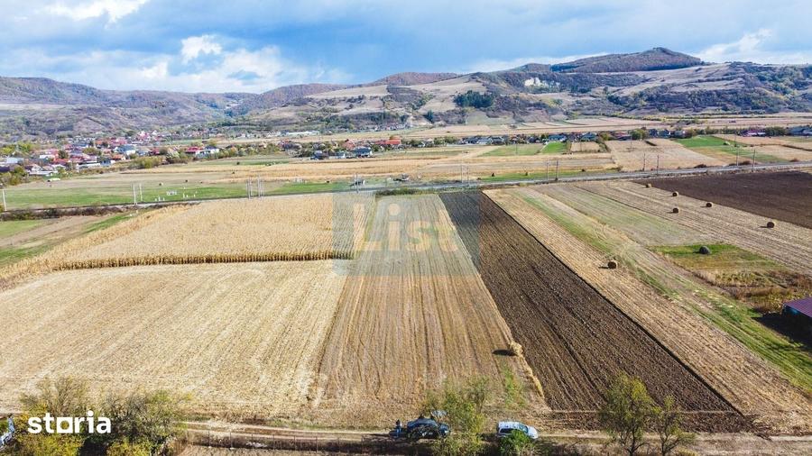 Teren de 5700 mp, în Mintiu Gherlii