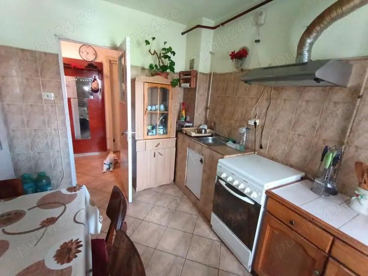 Apartament cu 3 camere decomandat în Câmpulung Muscel