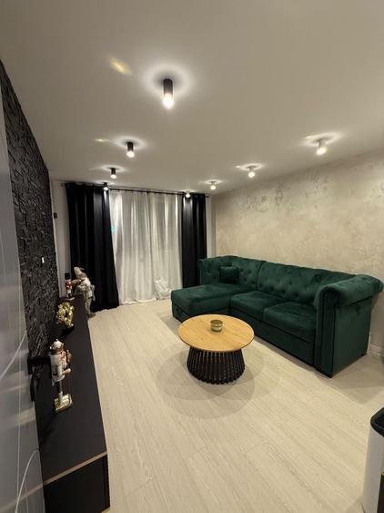 Apartament cu 2 camere decomandat în Exterior Vest