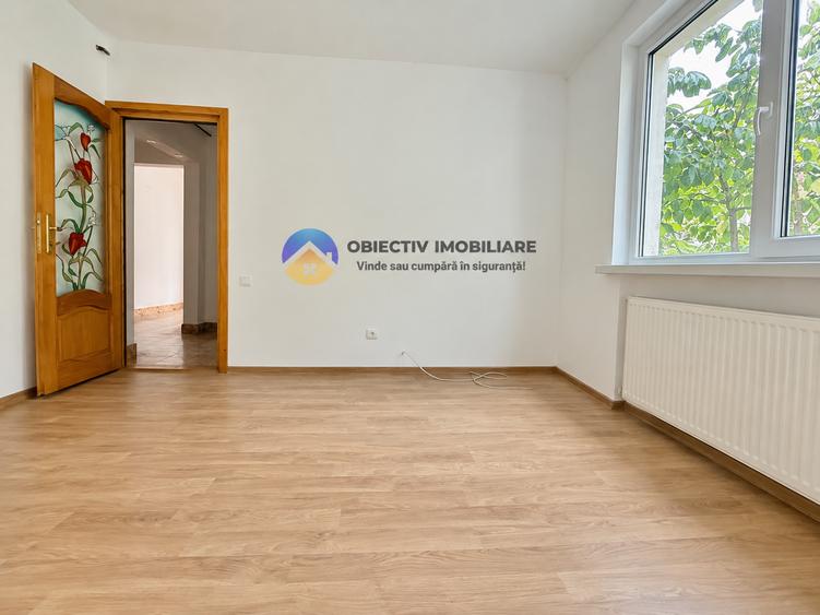 Apartament cu 2 camere decomandat în Precista