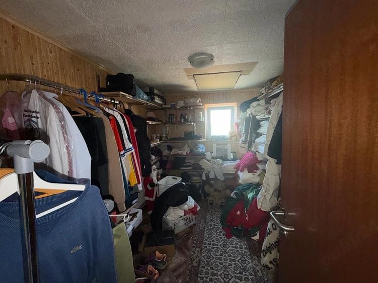 Casă cu 5 camere cu Teren 1000 Mp în Roman