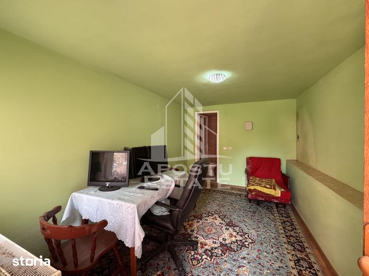 Casă cu Teren 700 Mp în Cerbăl
