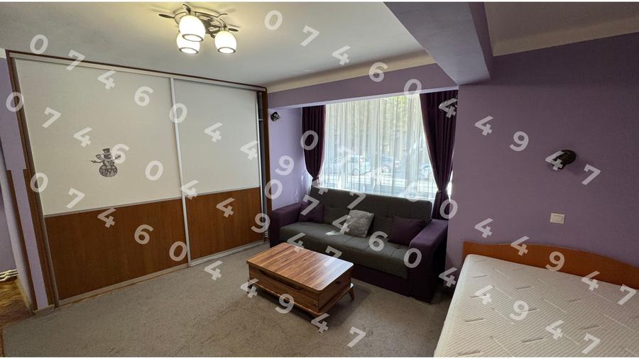 Apartament semidecomandat în Central