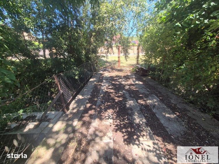 Casă cu 3 camere în Cricău