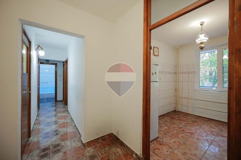 Apartament cu 3 camere decomandat în Dacia