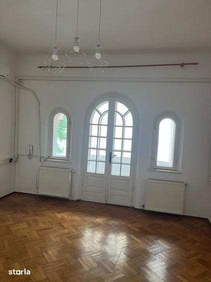 Spațiu comercial, de 79.34 mp, în Domenii