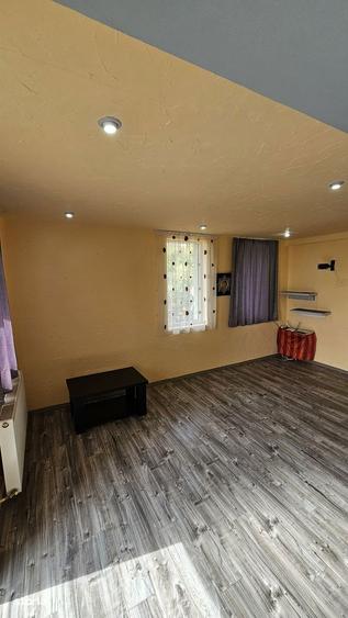 Apartament cu 3 camere în Dâmbul Rotund