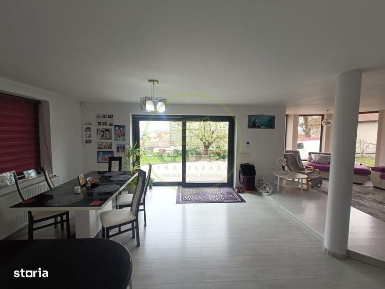 Casă cu 4 camere cu Teren 1600 Mp în Central