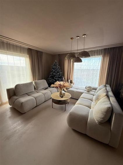 Casă cu 3 camere cu Teren 750 Mp în Coltău