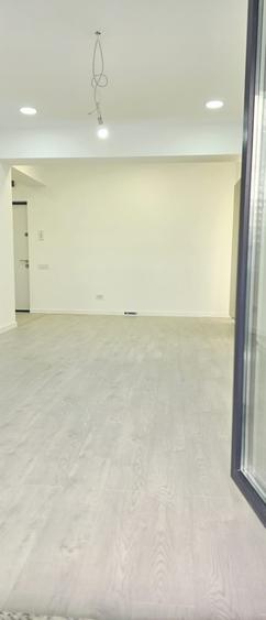 Apartament cu 2 camere decomandat în Politehnica