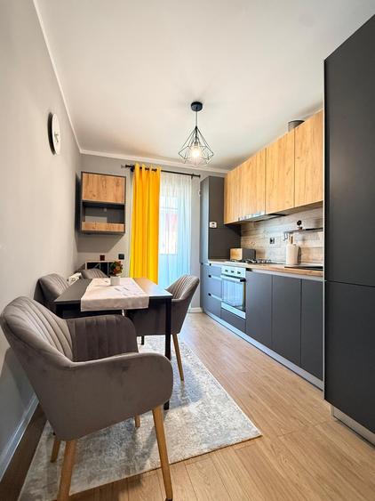 Apartament cu 2 camere decomandat în Florești