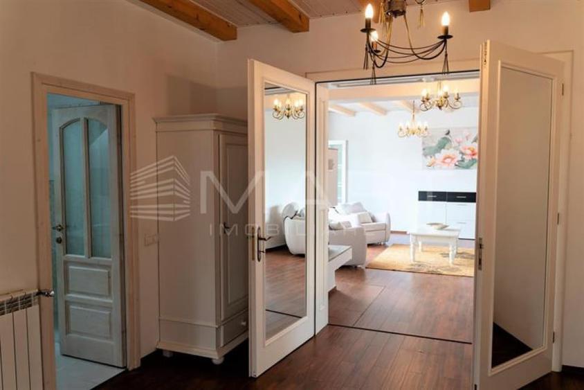 Apartament cu 3 camere decomandat în Calea Dumbrăvii