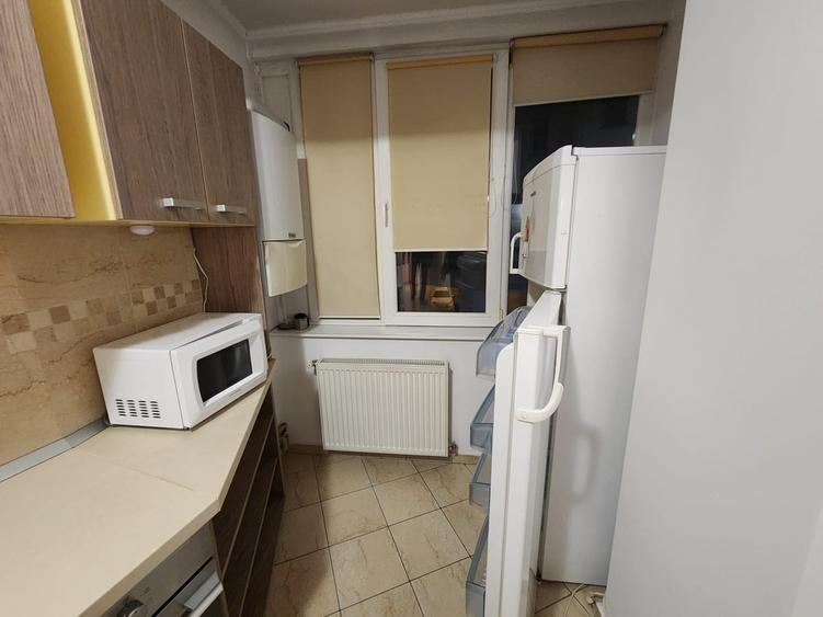 Apartament cu 2 camere semidecomandat în Sala Palatului
