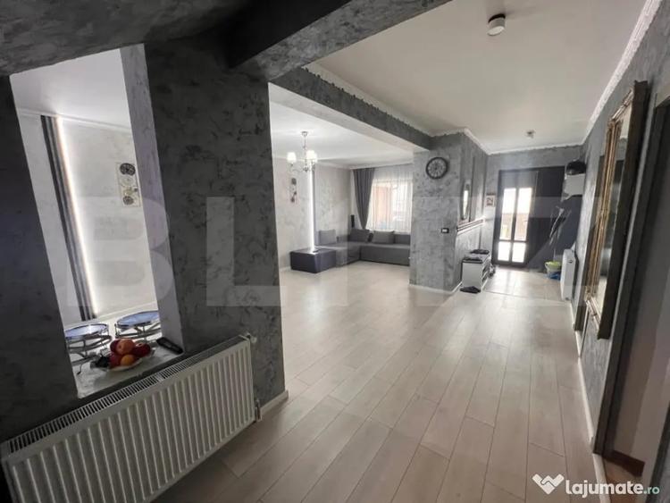 Casă cu 4 camere cu Teren 258 Mp în Bariera Vâlcii