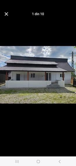 Casă cu 3 camere în Central