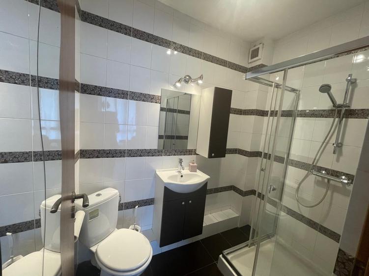 Garsonieră nedecomandată în Splaiul Unirii