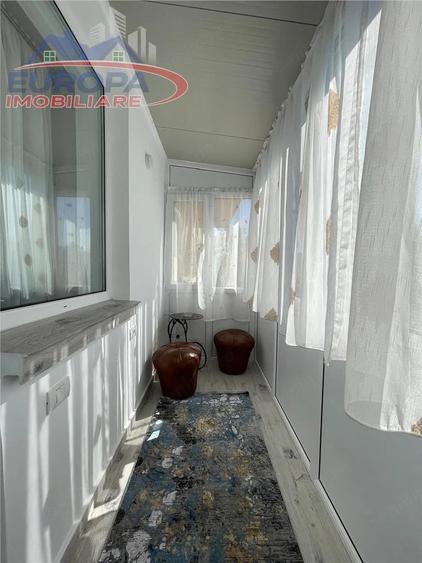 Apartament cu 2 camere semidecomandat în Central